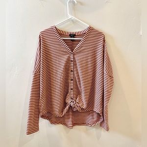 Women’s long sleeve top size S